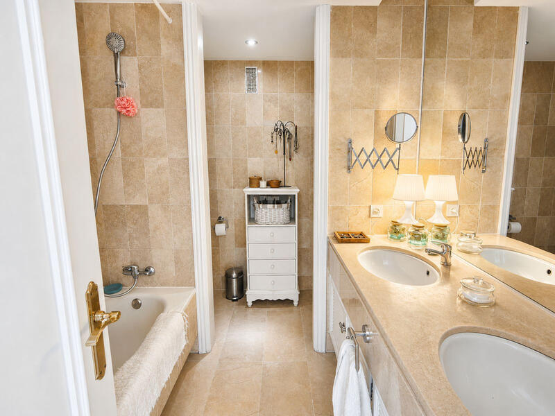 2 bedroom Apartment for sale 2 bedroom Apartment for sale