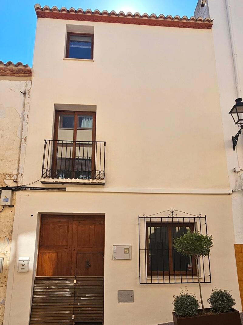Rekkehus til salgs i Benitachell, Alicante