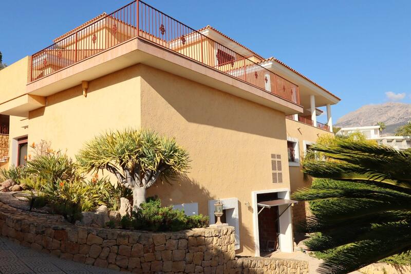 5 bedroom Villa for sale 5 bedroom Villa for sale