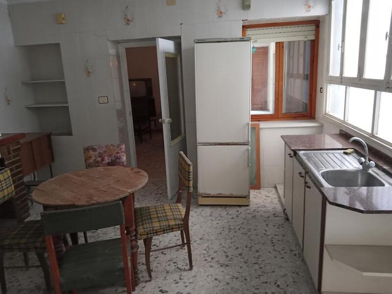 3 bedroom Country House for sale 3 bedroom Country House for sale
