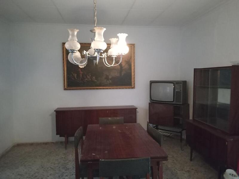 3 bedroom Country House for sale 3 bedroom Country House for sale
