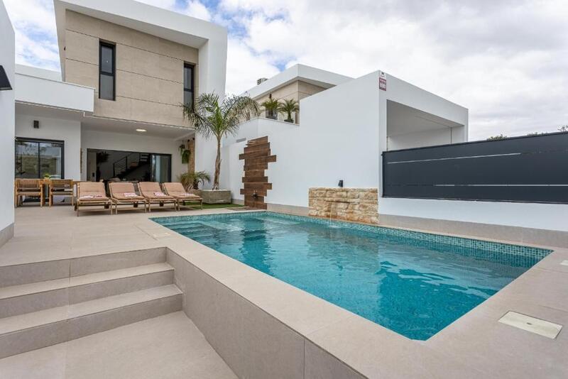 3 спальная комната вилла продается в Dolores, Alicante