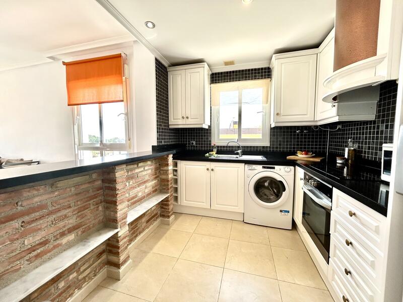 2 slaapkamer Appartement Te koop