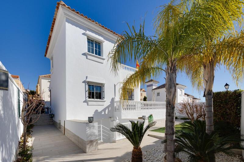 4 bedroom Townhouse for sale 4 bedroom Townhouse for sale