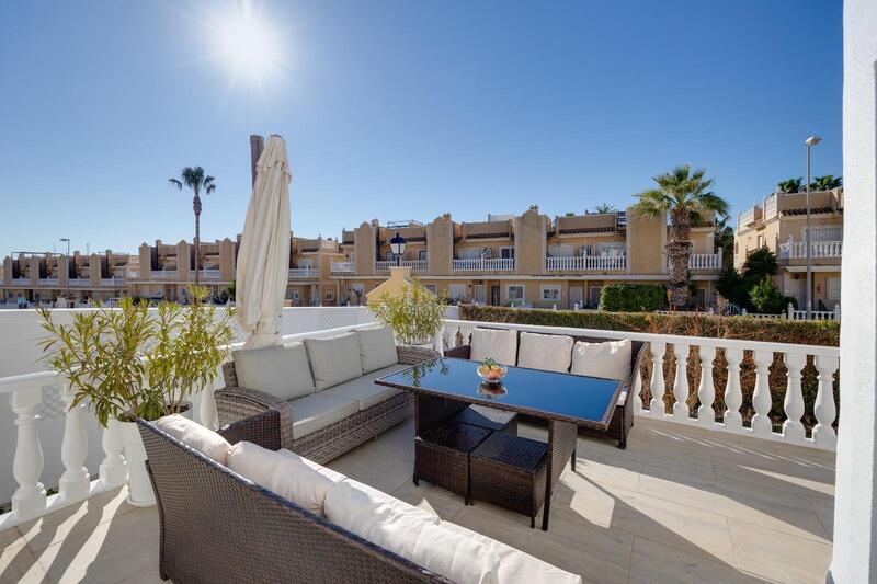 4 bedroom Townhouse for sale 4 bedroom Townhouse for sale