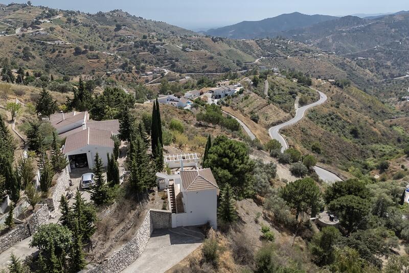 Landsted til salg i Competa, Málaga Landsted til salg i Competa, Málaga