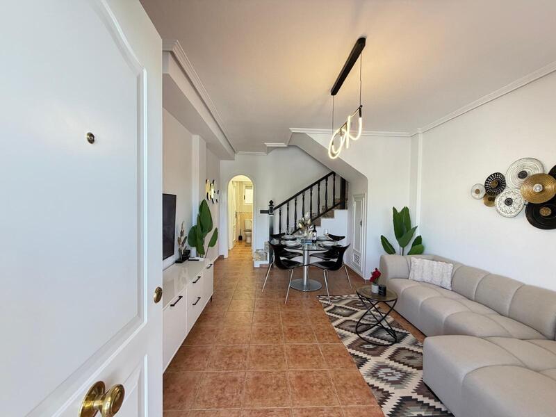 3 bedroom Townhouse for sale 3 bedroom Townhouse for sale
