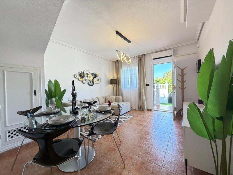 3 bedroom Townhouse for sale 3 bedroom Townhouse for sale