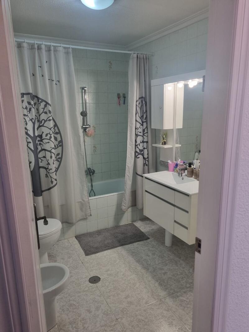 4 bedroom Apartment for sale 4 bedroom Apartment for sale