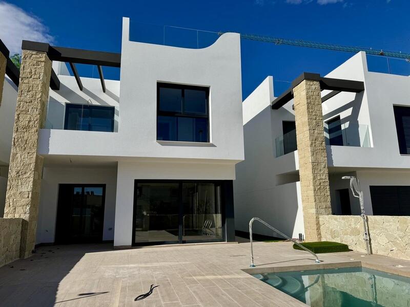 Apartamento en venta en Pilar de la Horadada, Alicante