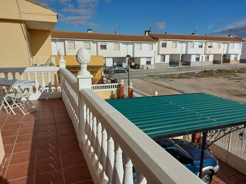 4 bedroom Townhouse for sale 4 bedroom Townhouse for sale