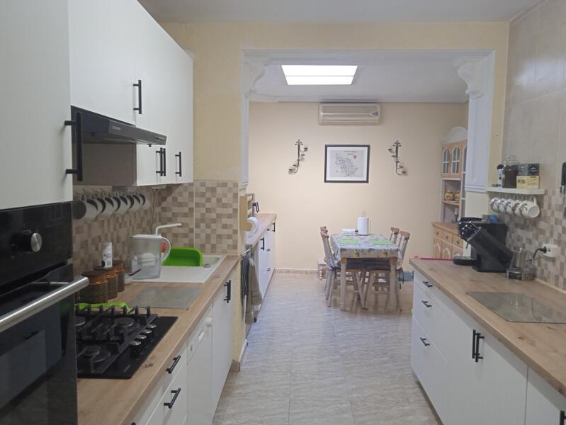 4 bedroom Townhouse for sale 4 bedroom Townhouse for sale