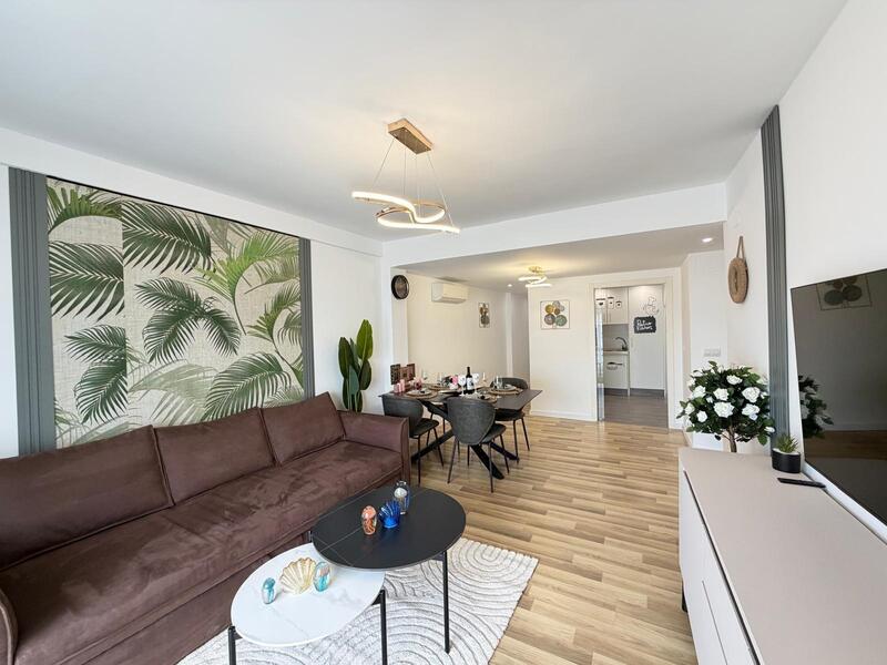 квартира продается в Torrevieja, Alicante