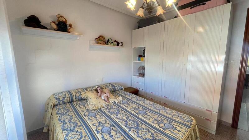 4 Schlafzimmer Stadthaus zu verkaufen