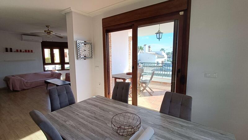 3 Cuarto Villa en venta