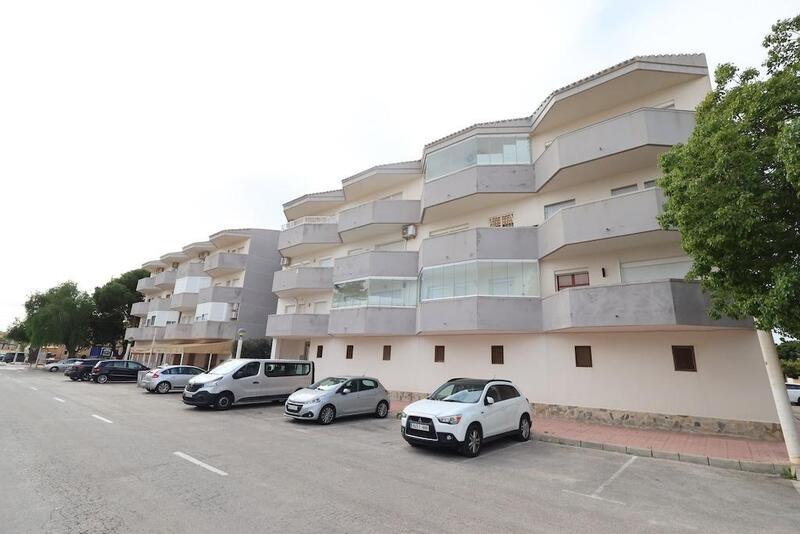 1 bedroom Apartment for sale