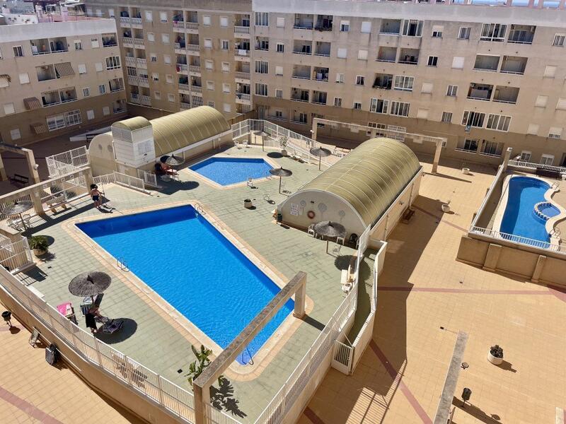 2 bedroom Apartment for sale