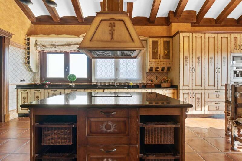 4 bedroom Villa for sale