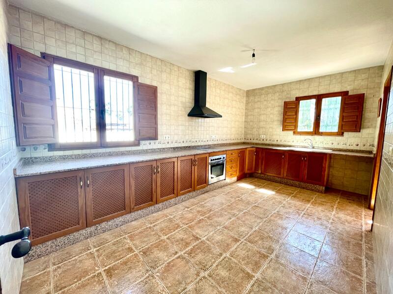 4 bedroom Villa for sale 4 bedroom Villa for sale