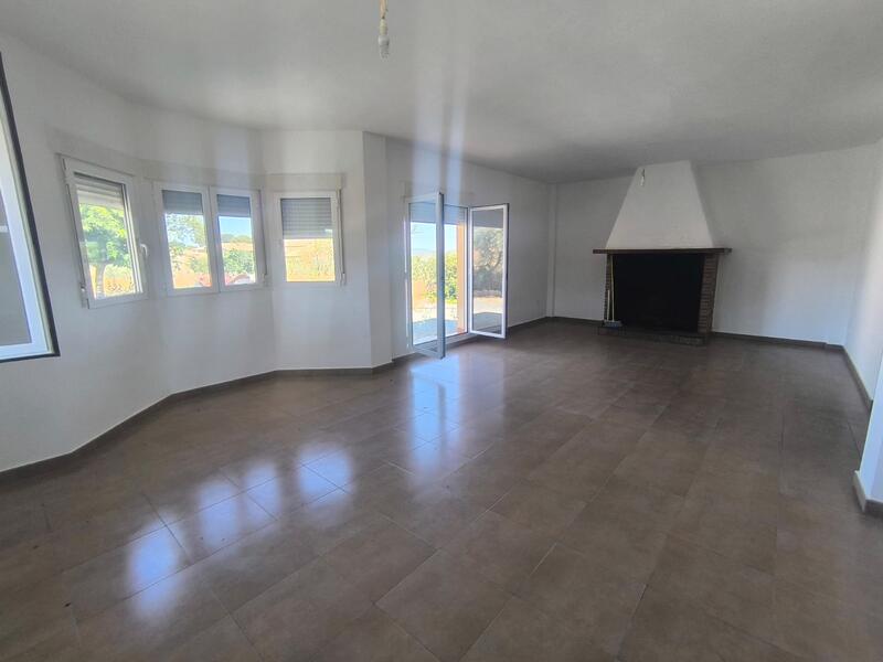 Casa de Campo en venta en Pinoso, Alicante