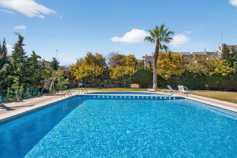 квартира продается в Punta Prima, Alicante