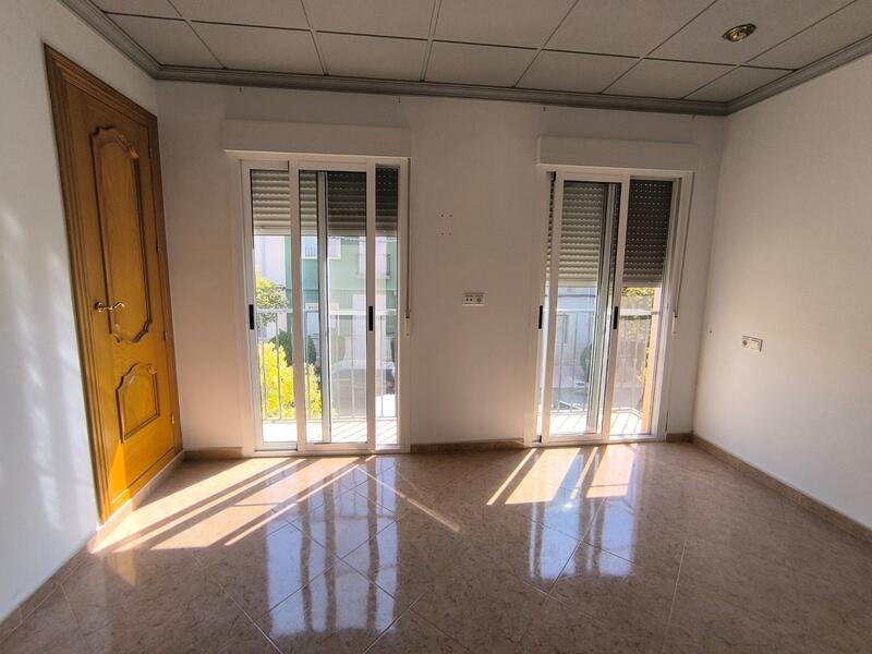 4 Cuarto Adosado en venta 4 Cuarto Adosado en venta