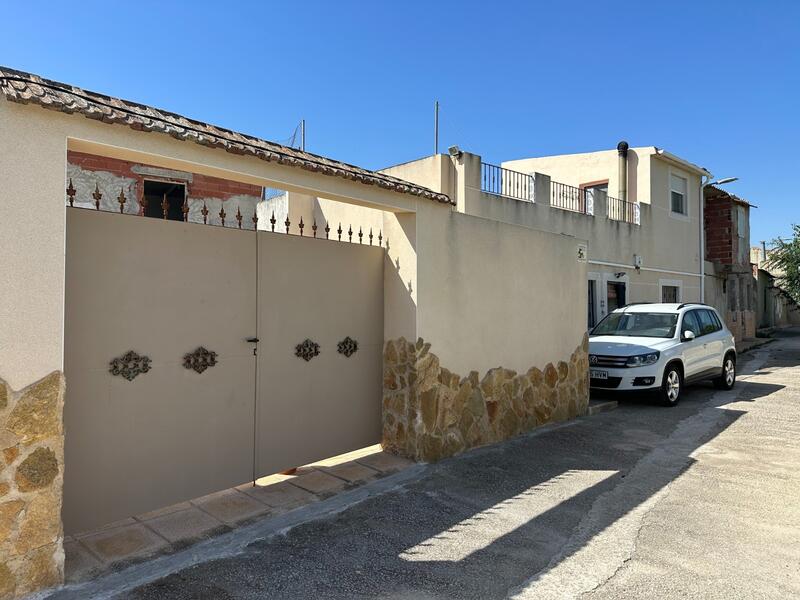 Townhouse for sale in Benejuzar, Alicante