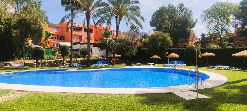 Apartment for sale in Marbella, Málaga