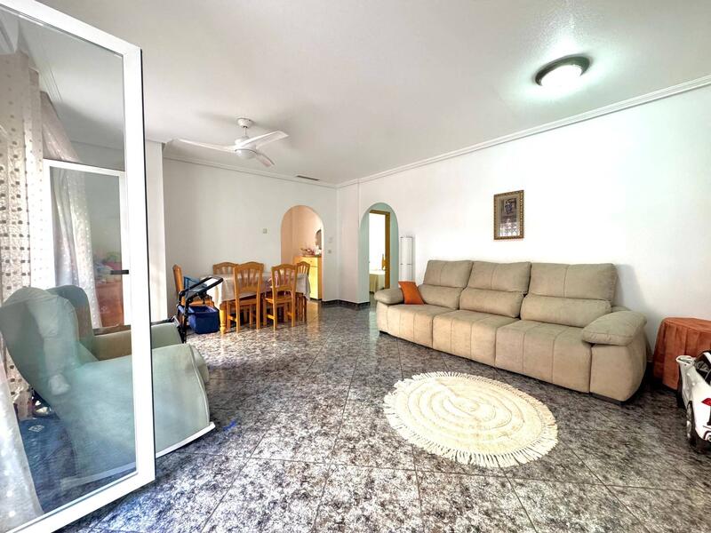 2 bedroom Apartment for sale 2 bedroom Apartment for sale