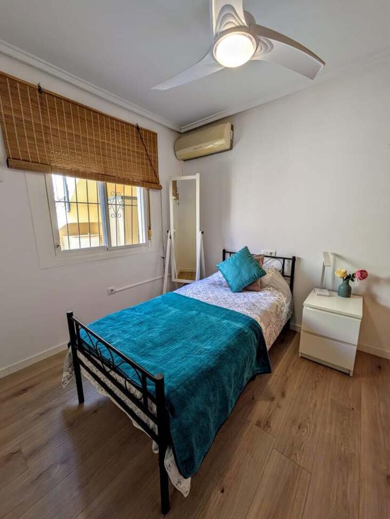 2 bedroom Country House for sale 2 bedroom Country House for sale