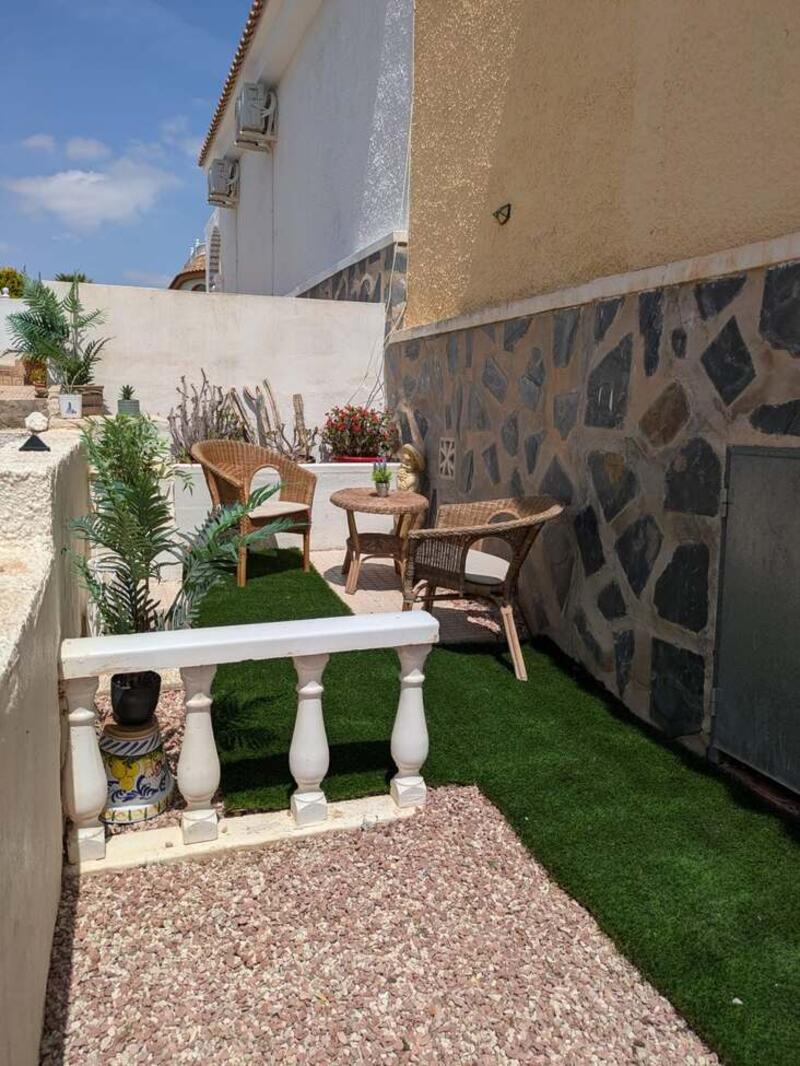 2 bedroom Country House for sale 2 bedroom Country House for sale