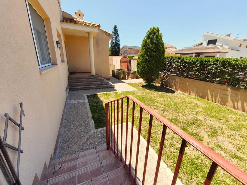 4 bedroom Villa for sale