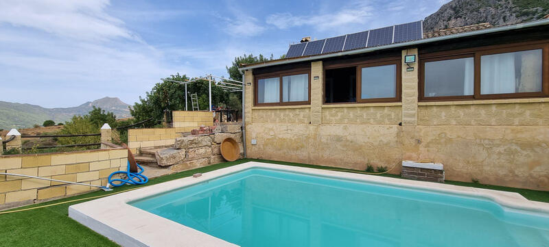 Country House for sale in Casares, Málaga Country House for sale in Casares, Málaga