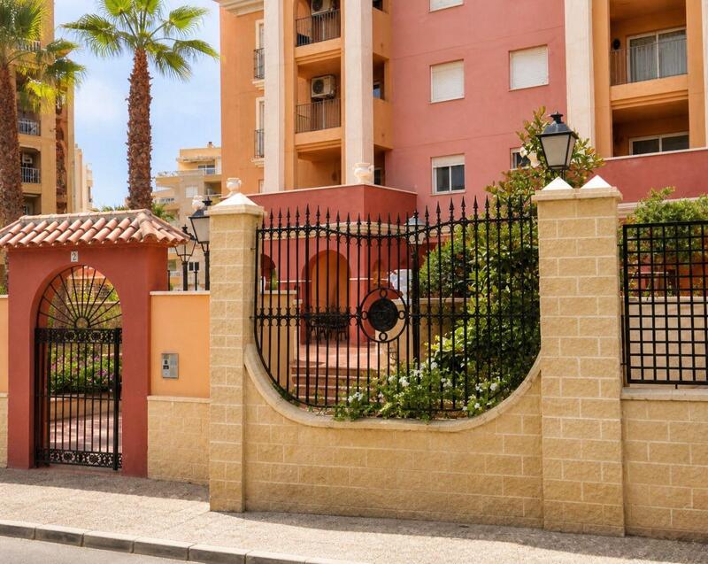 3 bedroom Apartment for sale
