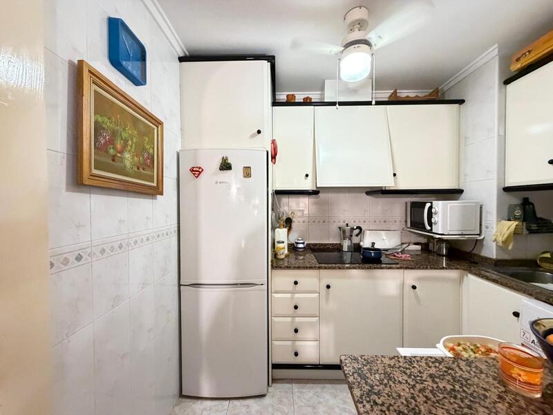 2 bedroom Apartment for sale 2 bedroom Apartment for sale