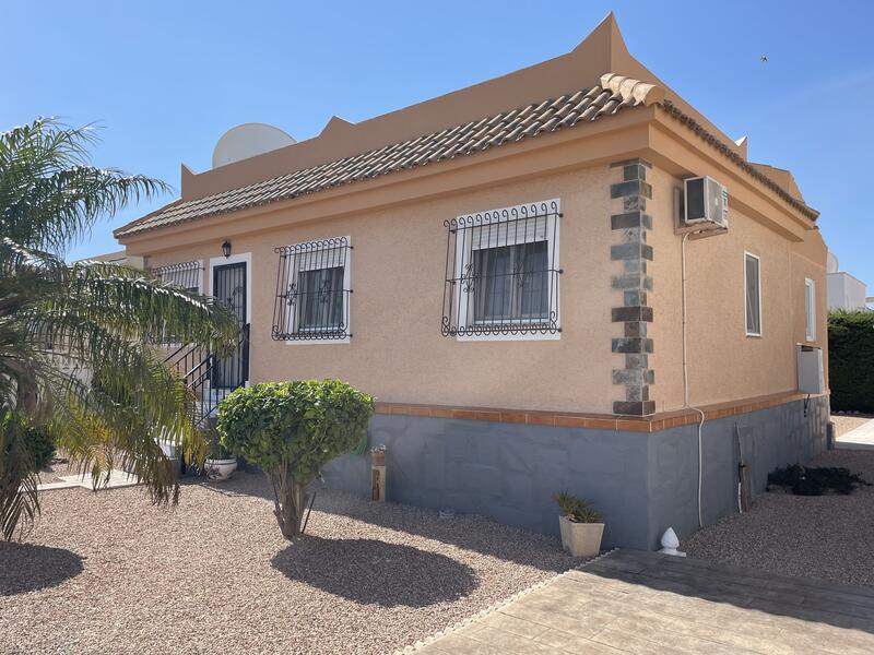 3 bedroom Villa for sale 3 bedroom Villa for sale