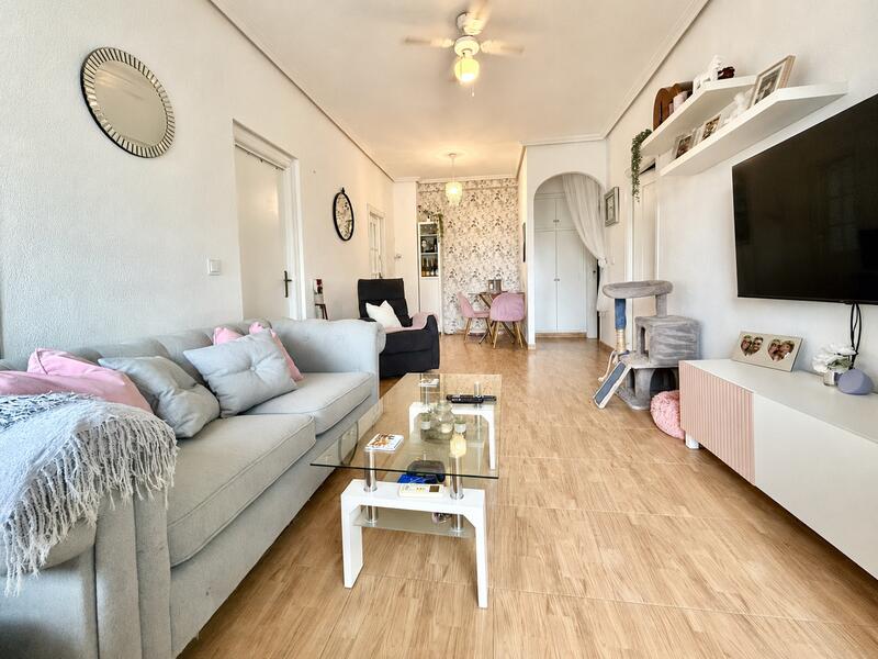 2 bedroom Apartment for sale 2 bedroom Apartment for sale