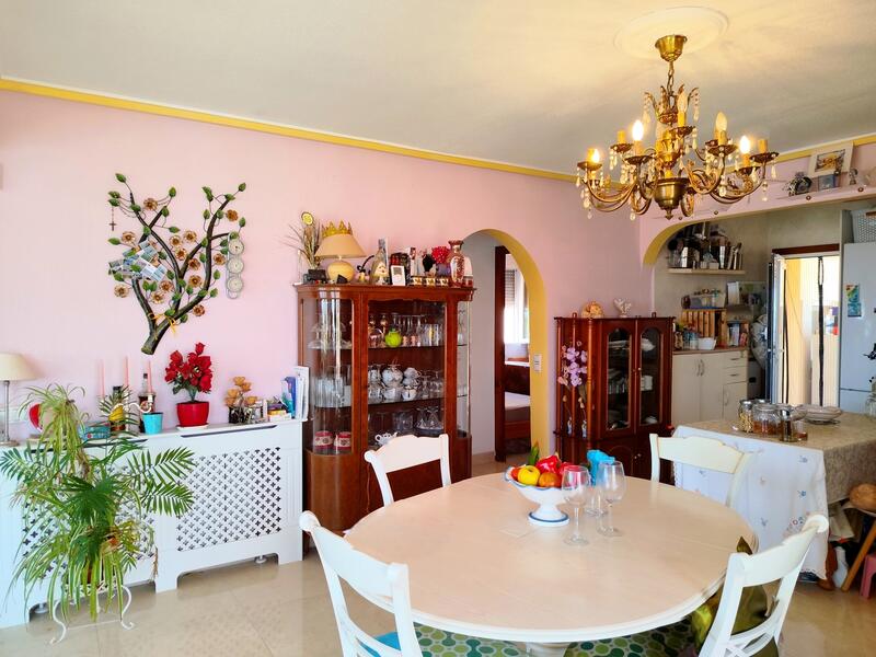 3 slaapkamer Villa Te koop 3 slaapkamer Villa Te koop