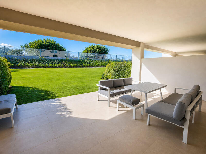 Lägenhet till salu i Casares Playa, Málaga