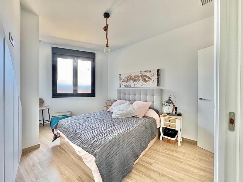 2 slaapkamer Appartement Te koop