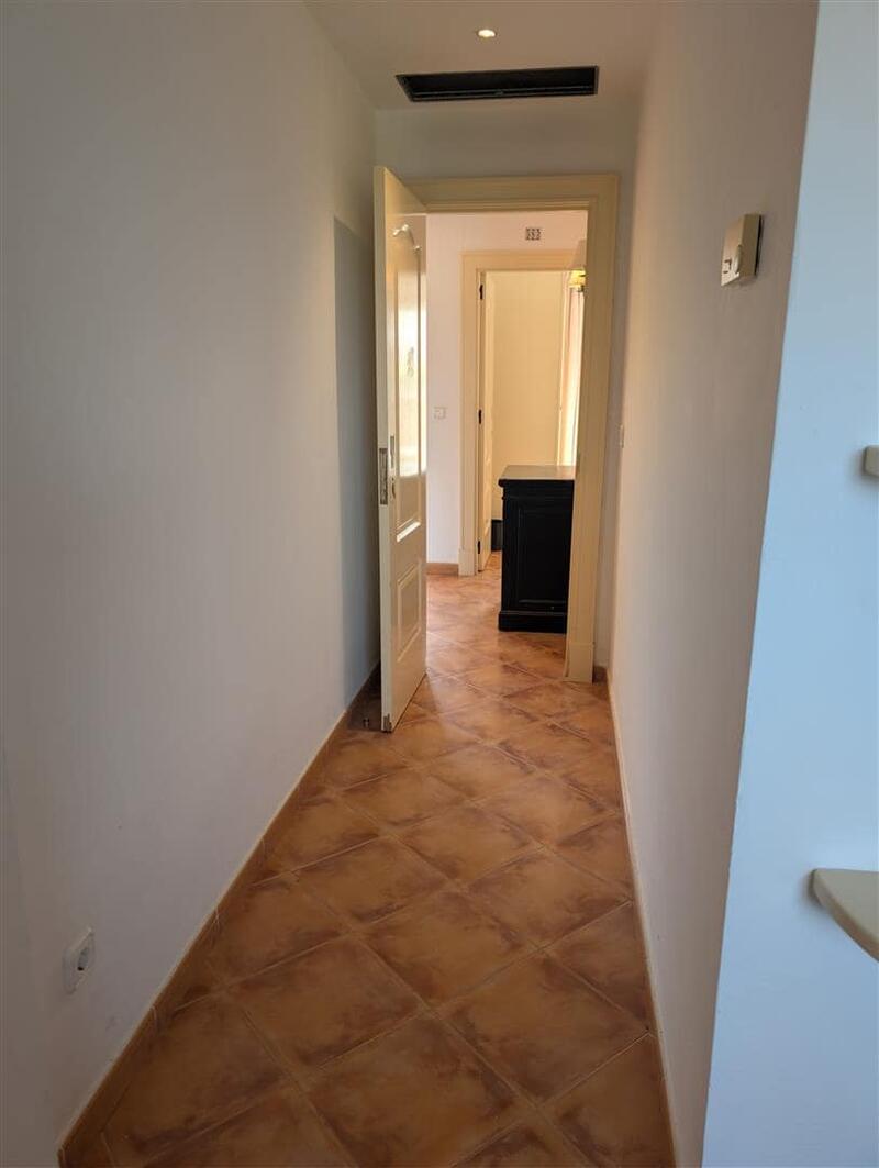 2 bedroom Apartment for sale 2 bedroom Apartment for sale