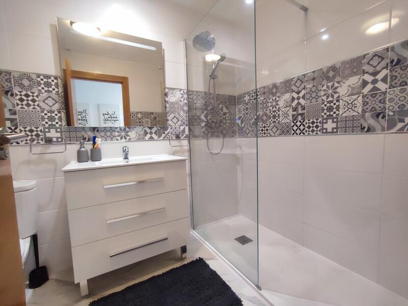 2 bedroom Apartment for sale 2 bedroom Apartment for sale