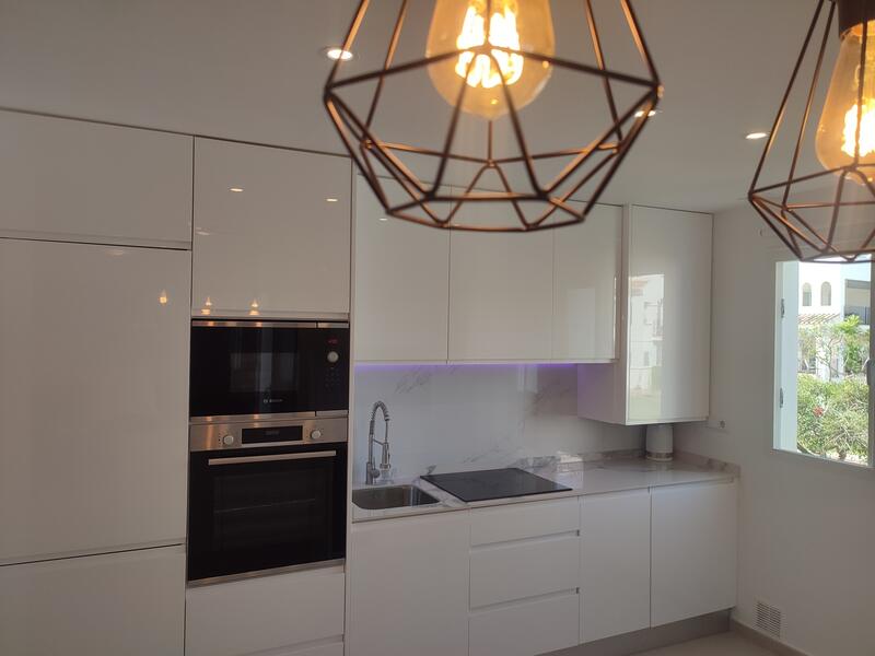 2 bedroom Apartment for sale 2 bedroom Apartment for sale