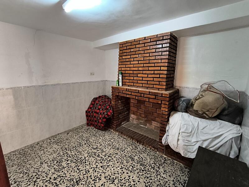 6 bedroom Townhouse for sale 6 bedroom Townhouse for sale