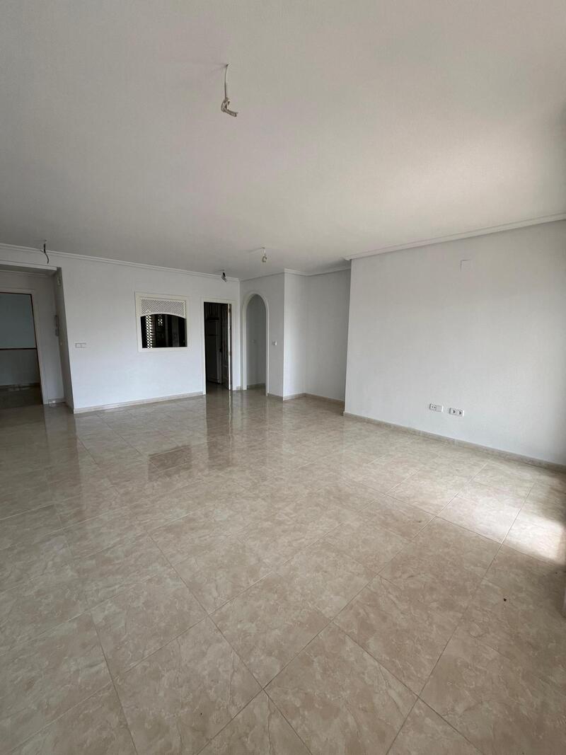 2 bedroom Apartment for sale 2 bedroom Apartment for sale