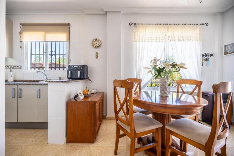 3 bedroom Villa for sale 3 bedroom Villa for sale