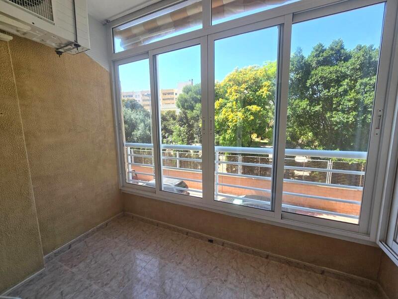 Apartamento en venta en Torrevieja, Alicante