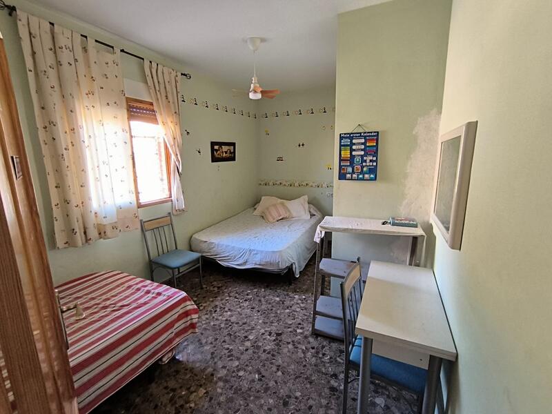 5 bedroom Villa for sale