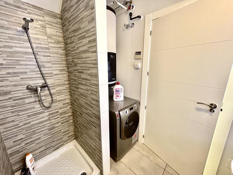 2 bedroom Apartment for sale 2 bedroom Apartment for sale