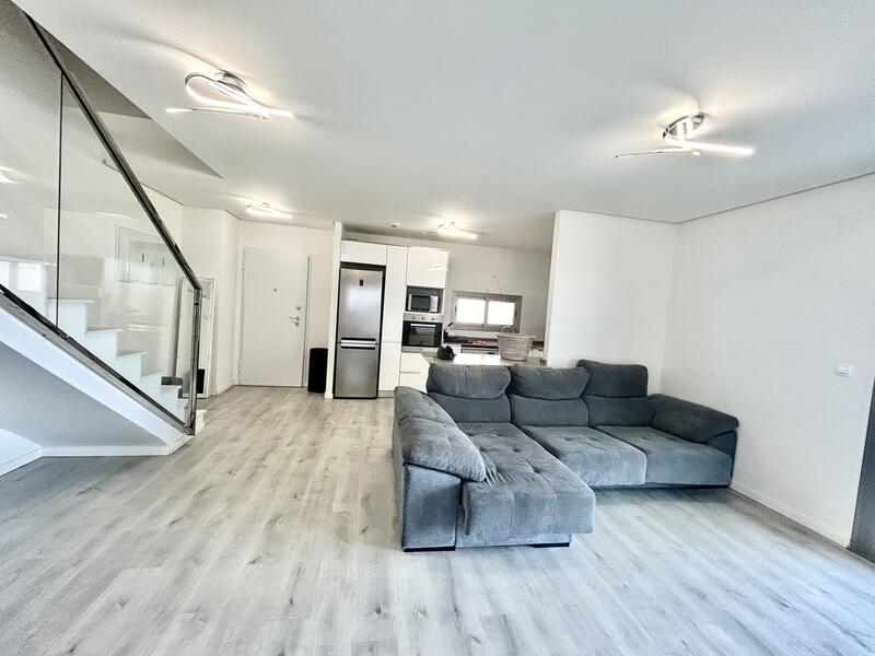 2 bedroom Apartment for sale 2 bedroom Apartment for sale